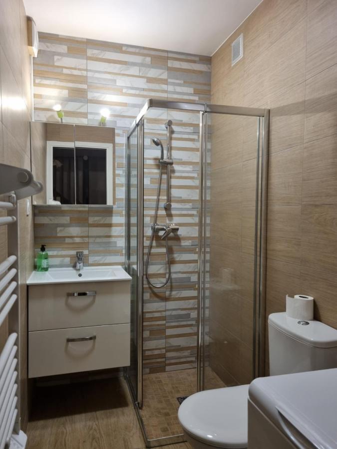 Maison Ville Dans Une Voie Privee Сент-Уен Екстериор снимка